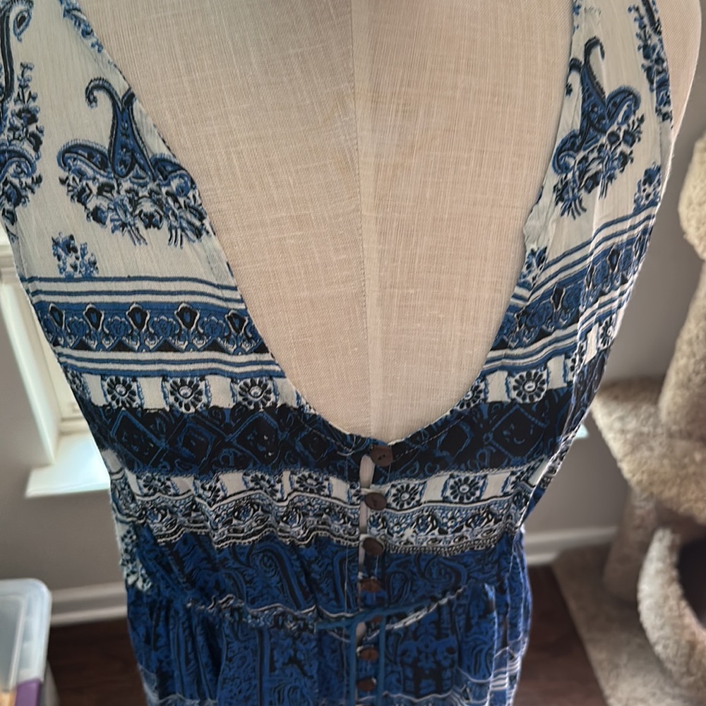 Coverup - Picture 3 of 5